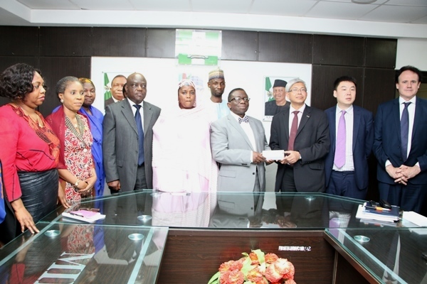 Health Minister and Birmingham university delegates