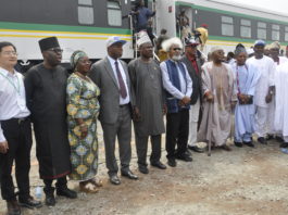 The Hon. Minister of Transportation, Rt. Hon. Chibuike Rotimi Amaechi flanked by the Ogun State Governor, Ibikunle Amosu, Prof. Wole Soyinka, Chairman, Senate Committee on Land Transport, Sen. Olugbenga Ashafa, Ogun State Paramount Ruler, the Alake of Egba Land, Oba Adedotun Gbadebo and other dignitaries at the flag-off of the free train ride in Abeokuta, Ogun State at the weekend.