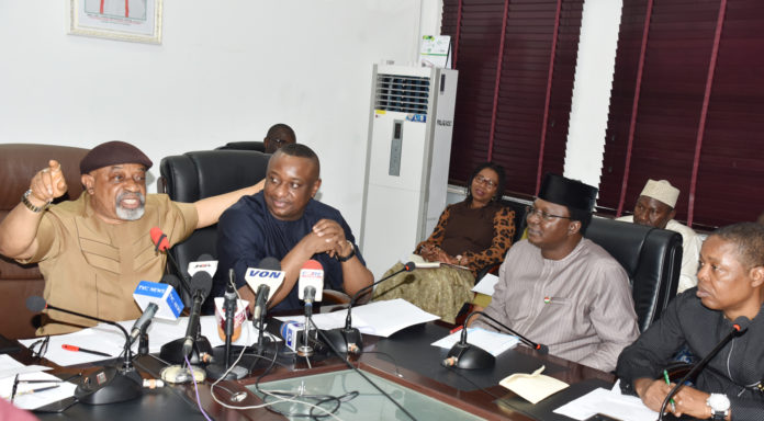 Minister of Labour meets with NLC