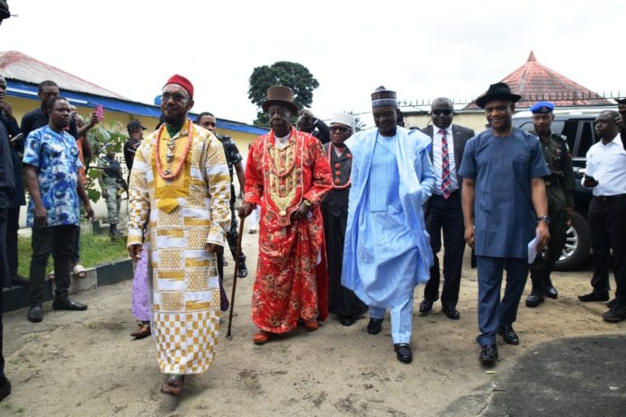 Honorable Minister of Environment Dr. Mohammad Mahmood Abubakar with Ogoni Traditional Leaders