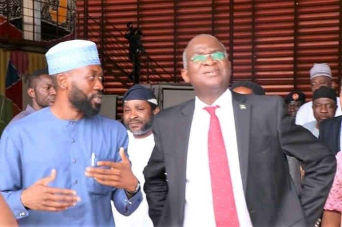 karmod THE MANAGING DIRECTOR OF KARMOD NIGERIA LIMITED , MR SHAGAYA D AND MINISTER WORKS AND HOUSING BABATUNDE RAJI FASHOLA