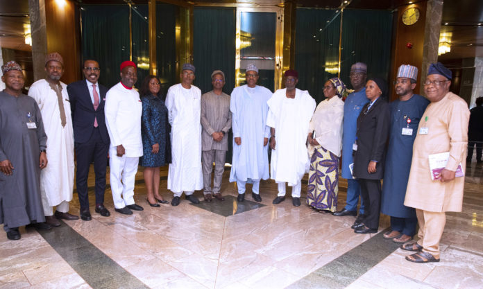 PRESIDENT BUHARI MEETS WITH ECONOMIC TEAM 4