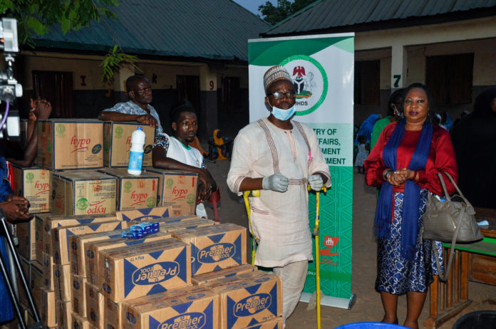 _DSC0645 Right; the Representative of the Minister of Humanitarian Affairs, Disaster Management and Social Development, Director Rehabilitation, Nkechi Onwukwe