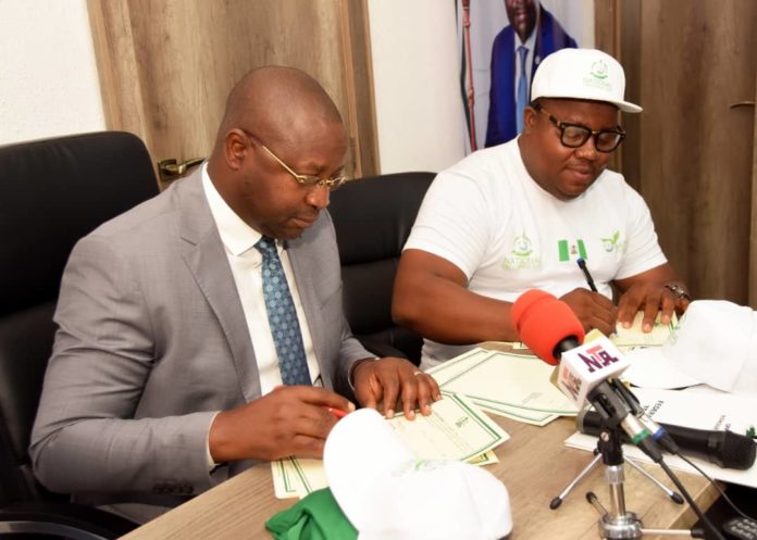 Signing of MoU between the Federal Ministry of Youth & Sports Devlpt. and the Mgt. of HideaPlus Company