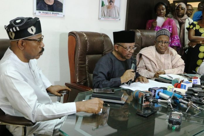 The Honourable Minister of Health, Dr. Osagie Ehanire, flanked by the Honourable Minister of State, Health, Dr. Olorunnimbe Mamora