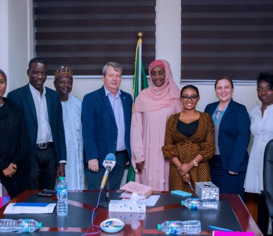 Honourable Minister of Humanitarian Affairs, Disaster Management and Social Development, Hajiya Sadiya Umar Farouq (4th right); Country Representative of UNICEF, Peter Hawkins (4th left), and other members of the Ministry and UNICEF