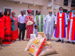 (5th R) Representing the Honourable minister of Humanitarian Affairs, Disaster Management And Social Development, Chief Social Development Officer, Mfawa Usani,(3rd R) Social Development Officer,Joseph Dzungwe,(4thR) The Vicar of St Matthew Anglican Church, Ven Andrus Ukaejiofo, (From L), Social Development Officer, Eyejo Blessing,(2nd L), Blessing Ejeagh (3rdL) Eyojo Blessing,(4th L), Social Development Officer, Akin Alesinloye,