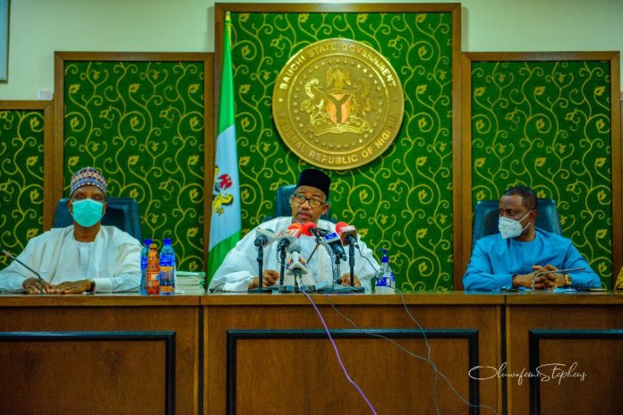 R-L: Hon Minister of State Mines and Steel Development, Dr Uchechukwu Sampson Ogah, Executive Governor of Bauchi State Sen. Bala Mohammed and Deputy Governor of Bauchi State, Sen. Baba Tela during the courtesy visit of the Hon. Minister to Bauchi State Governor recently.