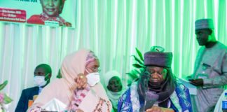 L: The Honourable Minister of Humanitarian Affairs, Disaster Management and Social Development, Sadiya Umar Farouq and the Emir of Zamfara Anka, His Royal Highness, Alh. Attahiru Ahmad During the meeting with the Emirs in Zamfara State Government House, Monday 26, 2020.