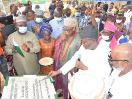 The Commissioning and handing over of the project by the Honourable Minister of State, MNDA, Sen. Omotayo Alasoadura.