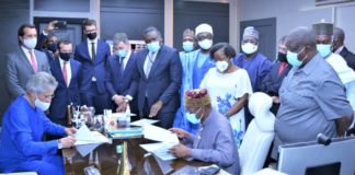 FG SIGNS USS1.959 BILLION KANO-MARADI RAILWAY LINE