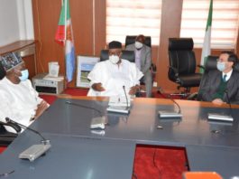 Honourable Minister, MNDA, Sen. Godswill Akpabio flanked by the Hon. Minister of State, MNDA, Sen. Omotayo Alasoadura and the French Ambassador to Nigeria, Jerome Pasquier, at the discussion table during the courtesy visit of the French Ambassador to the Ministry.
