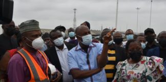 FMT Rotimi Amaechi insecting rail facilities