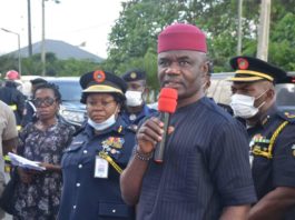 The Federal Government Fire Service has donated a Water Tender Fire Fighting Truck to Abia State Government to assist in combating Fire Outbreaks during Harmattan Season