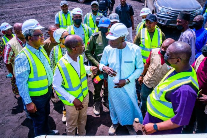 Tunde Ramos Coal Mines From left: Hon. Minister of Mines and Steel Development (MMSD), Arc Olamilekan Adegbite; MD/CEO of Mosra Enerji, Mr Olukayode Ramos, Chairman of Ankpa Local Government, Hon. Ibrahim Abagwu and the Director Mines Inspectorate, MMSD, Engr. Frank Odoom during the Opening Ceremony of Tunde Ramos Coal Mines and Commissioning of Mining Equipment by Mosra Enerji in Odele, Ankpa Local Government Area of Kogi State over the weekend