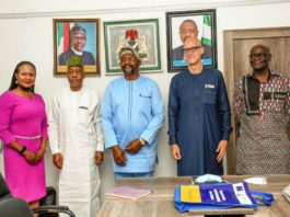 he Honourable Minister of Youth & Sports Development, Mr Sunday Dare (Middle), the representative of UNODC Dr Oliver Stolpe (2nd Right), Dr Akpan Ibanga (1st Right) & the Chief of Staff to the Hon. Minister Alhaji Abba Yola (2nd Left) & Amb. Mary Onyali (1st Left) in a group photograph after the visit of the UNODC to the Ministry
