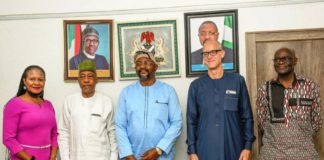 he Honourable Minister of Youth & Sports Development, Mr Sunday Dare (Middle), the representative of UNODC Dr Oliver Stolpe (2nd Right), Dr Akpan Ibanga (1st Right) & the Chief of Staff to the Hon. Minister Alhaji Abba Yola (2nd Left) & Amb. Mary Onyali (1st Left) in a group photograph after the visit of the UNODC to the Ministry