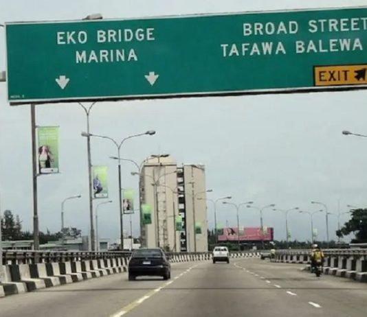 Eko Bridge: Lagos Govt diverts traffic as FG commences repair works