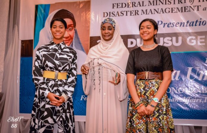 Umar Farouq receives DUSUSU Gender Minister Award