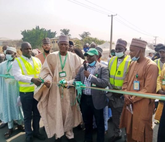 Varsity Lauds Fashola Over 2.0 km Internal Road Intervention