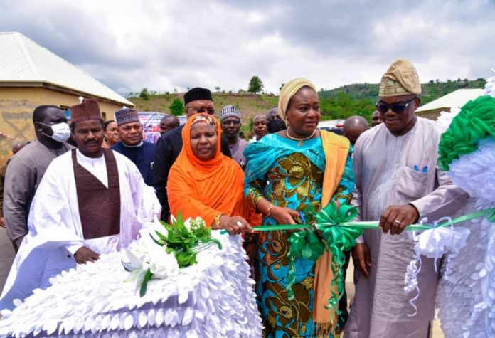 FG REITERATES COMMITMENT TO THE PROVISION OF INFRASTRUCTURE