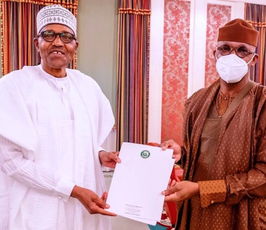 President Buhari felicitates with Governor Abiodun at 62