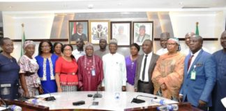 he Minister of Agriculture and Rural Development, Dr. Mohammad Mahmood Abubakar (C), on the right hand side of the Minister, Chairman of the Committee Prof. Mohammed Kabir Yakubu and others in a Group Photograph during the Meeting