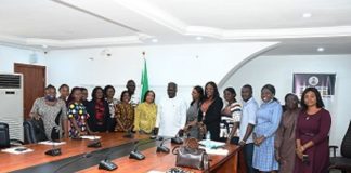The SGoF, Sur, Adebomehin with the trainees