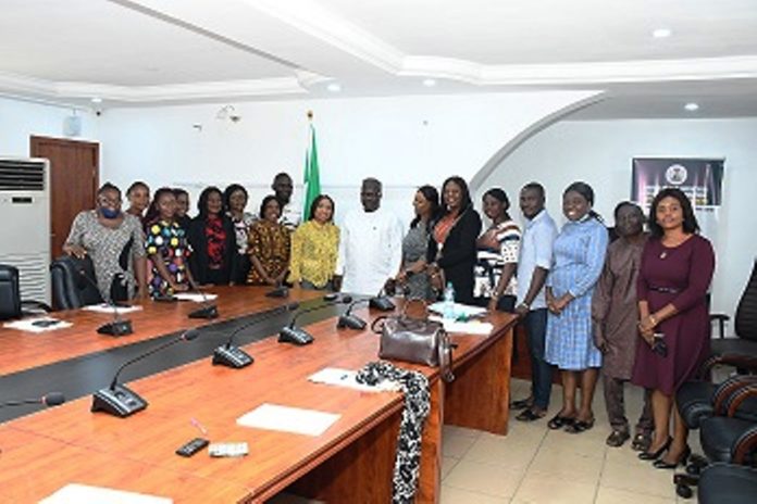 The SGoF, Sur, Adebomehin with the trainees
