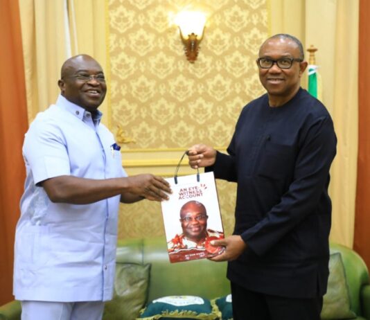 Peter Obi Visits Ikpeazu