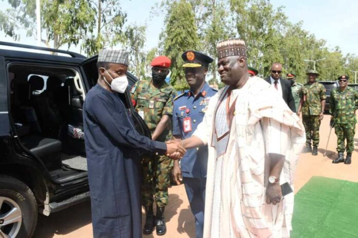 Graduation Ceremony of Senior Course 44 at the Armed Forces Command College Hon. Min. of Defence, Maj Gen Bashir Salihi Magashi arriving at the Graduation Ceremony of Senior Course 44 at the Armed Forces Command College (AFCSC), Jaji, Kaduna. Magashi was received by Permanent Secretary Dr. Ibrahim Abubakar Kana mni and Cmdnt. AFCSC AVM OA Tuwase.
