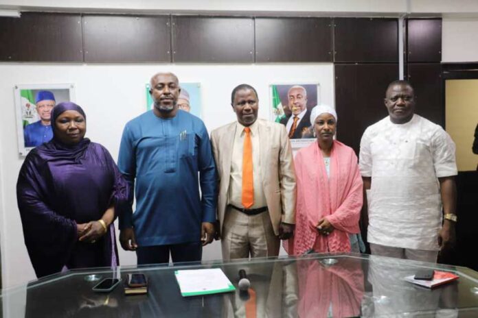 (1st left). Dr. Halima Mukaddas MD, NOFIC Ningi (2nd left) HMSH Hon. Joseph Ekumankama (3rd left) Dr. Dauda Katagum, MD FMC Azare (1st right) Dr. Noah rep. PSH (2nd right) Dr. Aishatu Armiya'u, MD FNPH Kaduna