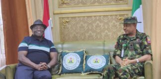 Abia Ikpeazu Receives GOC Of 82 Division Of The Nigerian Army Enugu