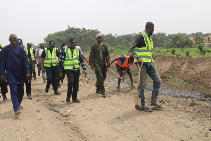 IMG_8778 Inspection tour round the Dredging and Channelization of Tejuosho Canal Railway works project site at Tejuosho, Surulere, Lagos