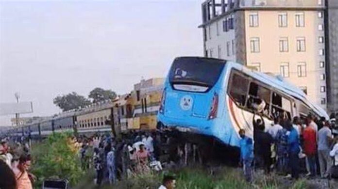 Umar Farouq Commiserates with Train/BRT crash victims