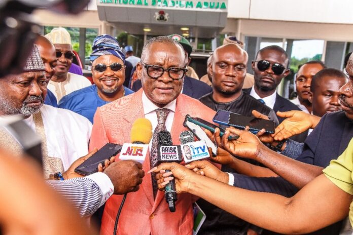 FG charges Sports Federations to be Result Oriented