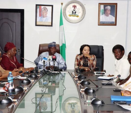 Hon. Minister of Labour and Employment, Simon Bako Lalong, CON (6th left); Hon. Minister of State, Labour and Employment, Nkeiruka Onyejeocha, OON (5th right); Director Overseeing the Office of the Permanent Secretary, Juliana Adebambo (5th left); President, Trade Union Congress, Comrade Festus Osifo (4th right) with Directors of the Ministry and TUC leaders during the Union leaders' meeting with the Ministers, Abuja