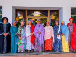 From left to right: Mrs. Rachel Umahi, Mrs. Rachel John Owen, Mrs. Bilikisu Kyari, Mrs. Susan Lokpobiri, Her Excellency Senator Oluremi Tinubu Mrs. Zainab Alkali, Mrs. Mattawale Bello, Hajia Hajara Goronyo, and Dr Saadatu Abdullahi after a courtesy visit to the First Lady of the Federal Republic of Nigeria by wives of Ministers