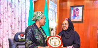 The First Lady of the Federal Republic of Nigeria, Senator Oluremi Tinubu CON (left) receiving a plaque from the Minister of State for Police Affairs Hon Imaan Suleiman-Ibrahim while on a courtesy visit to her office at the State House, Abuja on Monday 9th October 2023