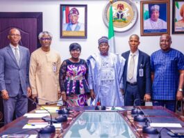 Hon. Minister of Labour and Employment, Simon Bako Lalong, CON (3rd right) with the newly inaugurated five-man fact-finding committee to investigate various complaints and petitions against the management of the Nigeria Social Insurance Trust Fund (NSITF), Abuja