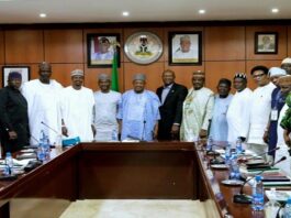 Pictures of the Honourable Minister of Budget and Economic Planning, Senator Abubakar Atiku Bagudu (middle) flanked right by Nebeolisa Anako, Permanent Secretary, State Commissioners and Permanent Secretaries of Budget and Economic Planning during a meeting recently in Abuja.