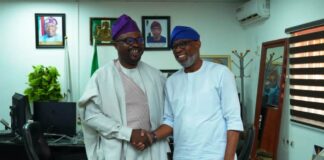 The Minister of Solid Minerals Development, Dr Oladele Alake receiving Dr. Tunji-Ojo, the Minister for Interior in his office. Dr. Tunji-Ojo paid courtesy visit on Dr Alake.