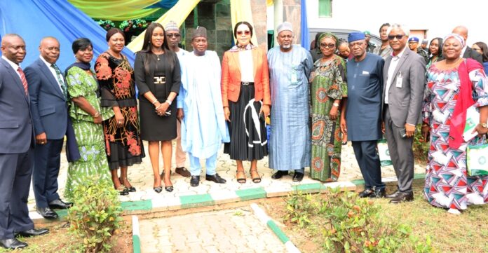 familiarisation visit Hon. Minister of Labour and Employment, Simon Bako Lalong, CON (6th left); Hon. Minister of State, Labour and Employment, Nkeiruka Onyejeocha, OON (6th right); Director Overseeing the Office of the Permanent Secretary, Juliana Adebambo (4th left); MD Nigeria Social Insurance Trust Fund (NSITF), Mrs Maureen Alagoa (5th left) with the Directors of the ministry and Management Staff of NSITF, during the familiarisation visit to the Fund, in Abuja