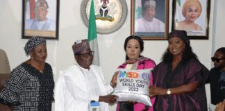 Hon. Minister of Labour and Employment, Simon Bako Lalong, CON (2nd left); Minister of State, Labour and Employment, Hon. Nkeiruka Onyejeocha, OON (2nd right); Director Overseeing the Office of the Permanent Secretary, Juliana Adebambo (left) and Country Director, International Labour Organization, Vanessa Phala (right) during the visit of ILO Country Director to the Ministry, Abuja