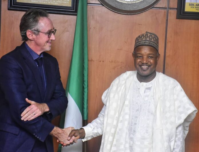PIX of Honourablle Minister of Budget and Economic Planning, Senator Abubakar Atiku Bagudu (r) , Chief Executive of SNV Netherlands Development Organization , His Excellency Mr Simon O'Connell ( L ) during a courtesy visit in Abuja.