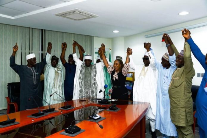 Kaduna Crisis: FG Engages Warring Communities to Sign Peace Accord