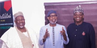 Middle: Hon. Minister of Solid Minerals Development, Dr. Oladele Alake; surrounded by both Ministers of Defence. Left: Minister of Defence, HE Alhaji Mohammed Abubakar Badaru; Right: HE Alhaji Bello Muhammad Matawalle, Minister of State Defence