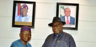 Left, the President of Nigeria Academic of Engineering, Engr. Azkiwe Peter Onwualu in a hand shake with the Permanent Secretary Federal Ministry of Works, Dr. Yakubu Adam KOFARMATA during a courtesy visit to the office of the Permanent Secretary. Today 7th February, 2024.