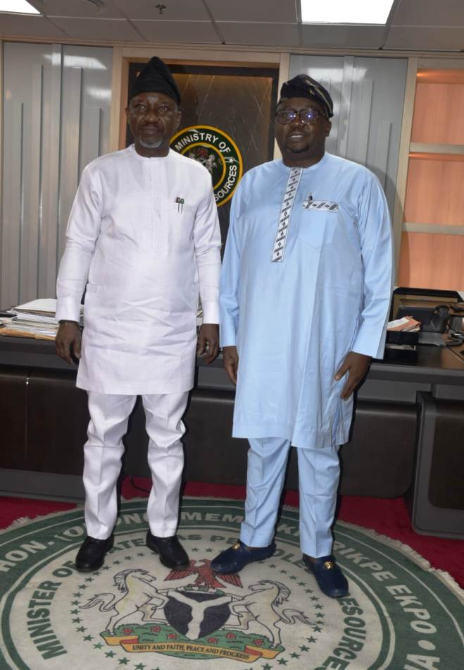 Low Gas Supply Honourable Minister of State Petroleum Resources (Gas) Rt. Honourable Ekperikpe Ekpo (left) receiving the Honourable Minister of Power, Chief Adebayo Adelabu in his office in Abuja.