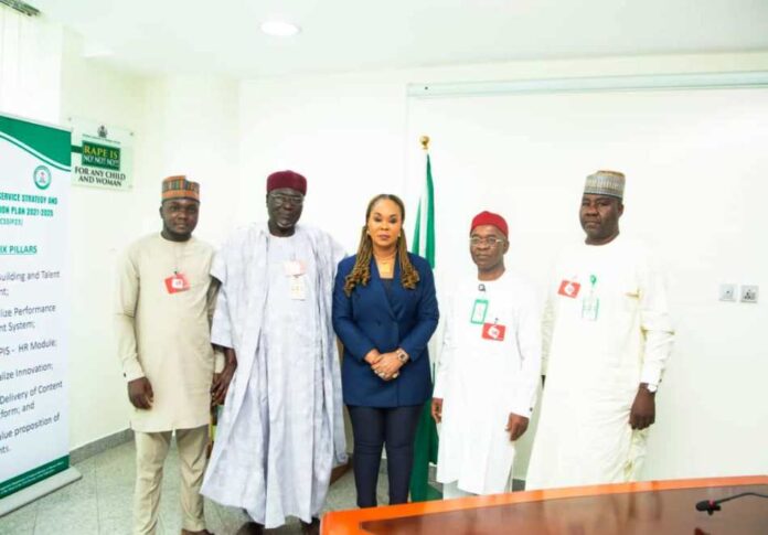 National Council of Traditional Rulers1 Honourable Minister of Women Affairs, Barrister (Mrs) Uju Kennedy-Ohanenye during a courtesy visit by a delegation from the National Council of Traditional Rulers. To her immediate right is the Council's Director on Administration and Finance, Alh Kassim Yawa